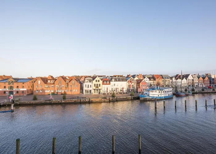 Ebbe Und Flut * Husum (Schleswig-Holstein)